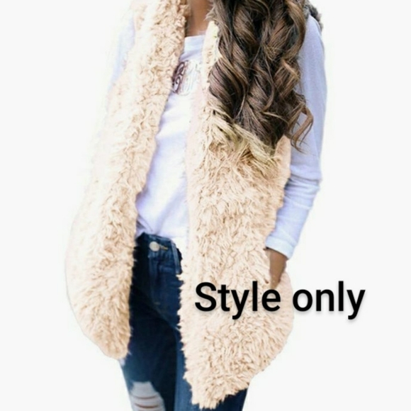 Faux Fur Vest - Picture 5 of 5